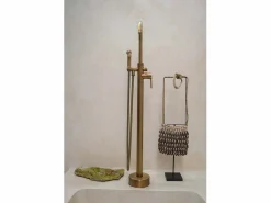 Bazar Bizar Estatua | El Shell Purse En Soporte