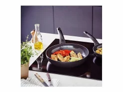Beka Material Y Utensilios De Cocina | Sartén de 20 cm Kuro de fundición de aluminio con recubrimiento cerámico antiadherente de titanio, compatible con todo tipo de fuegos