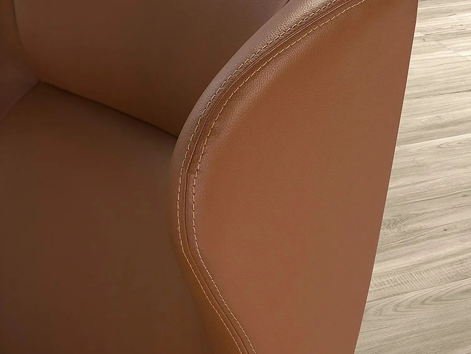 Angel Cerda Sillón | Sillón giratorio polipiel marrón 5038